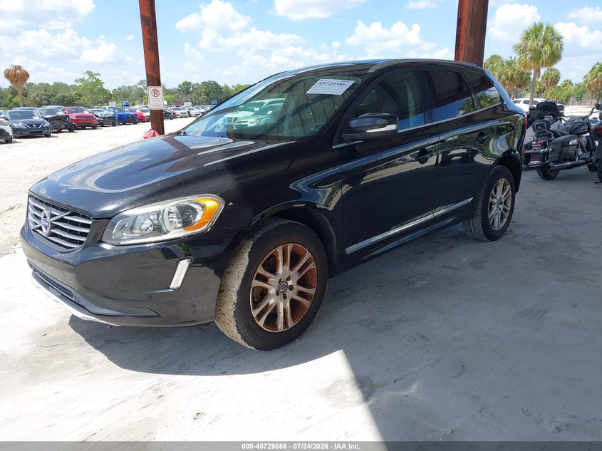 2015 Volvo Xc60 VIN YV440MDK0F2729792 IAAI salvage auction — NORMAL WEAR, Wait Title, sold $225 on 2026-08-11 (photo 2)