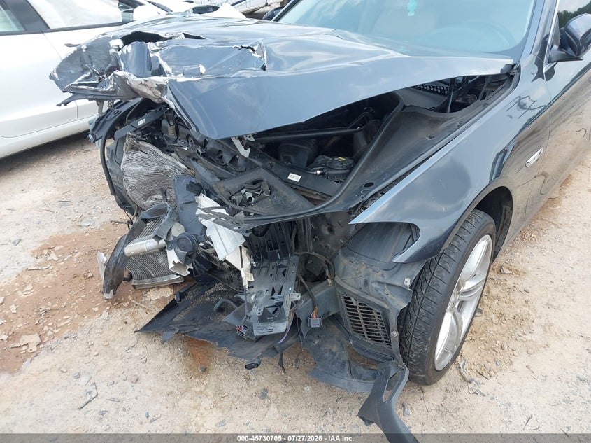 2014 BMW 5er VIN WBA5B1C53ED917248 IAAI salvage auction — FRONT END, Salvage Title, sold $525 on 2026-08-17 (photo 6)