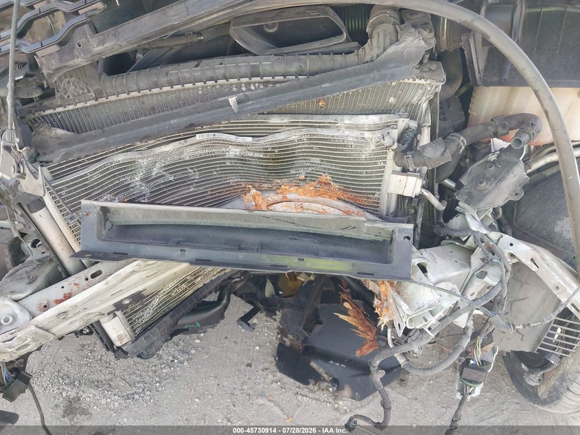 2018 Land rover Range rover velar VIN SALYL2RX5JA778157 IAAI salvage auction — FRONT END, Salvage (Texas), sold $1,050 on 2026-08-24 (photo 6)