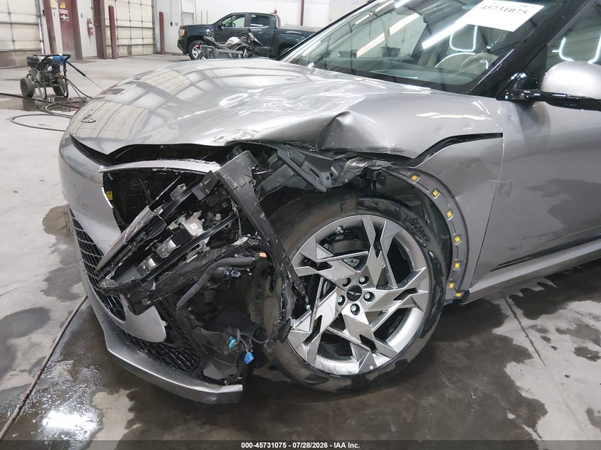 2024 Genesis Gv60 VIN KMUKEDSB3RU024859 IAAI salvage auction — LEFT FRONT, Salvage Title, sold $13,750 on 2026-09-18 (photo 6)
