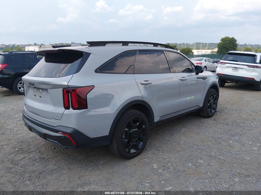2025 Kia Sorento VIN 5XYRKDJF6SG343341 IAAI salvage auction — RIGHT SIDE, Wait Title, sold $9,100 on 2026-08-28 (photo 4)