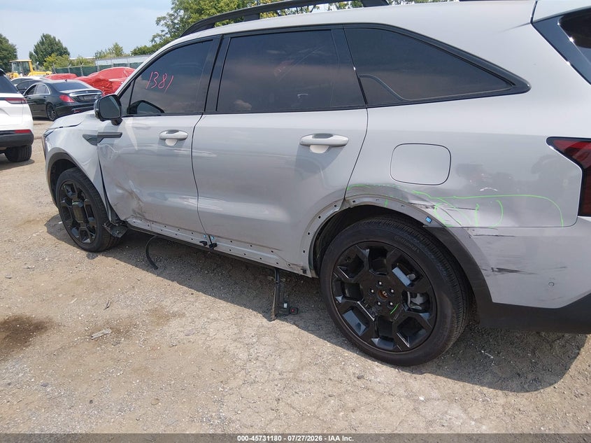2025 Kia Sorento VIN 5XYRKDJF6SG343341 IAAI salvage auction — RIGHT SIDE, Wait Title, sold $9,100 on 2026-08-28 (photo 6)