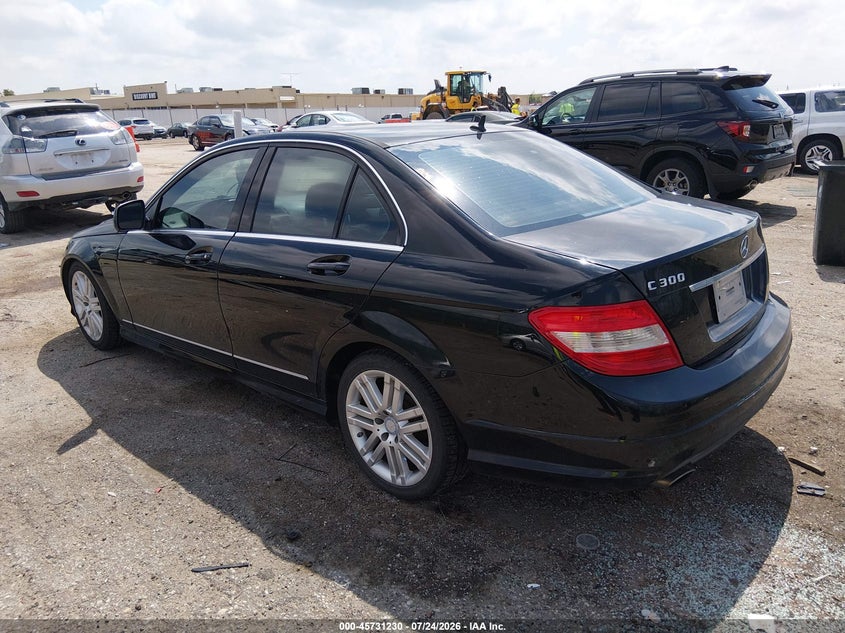 2009 Mercedes-benz C class VIN WDDGF54X29R063634 IAAI salvage auction — NORMAL WEAR, Clear (Kansas), sold $325 on 2026-07-31 (photo 3)
