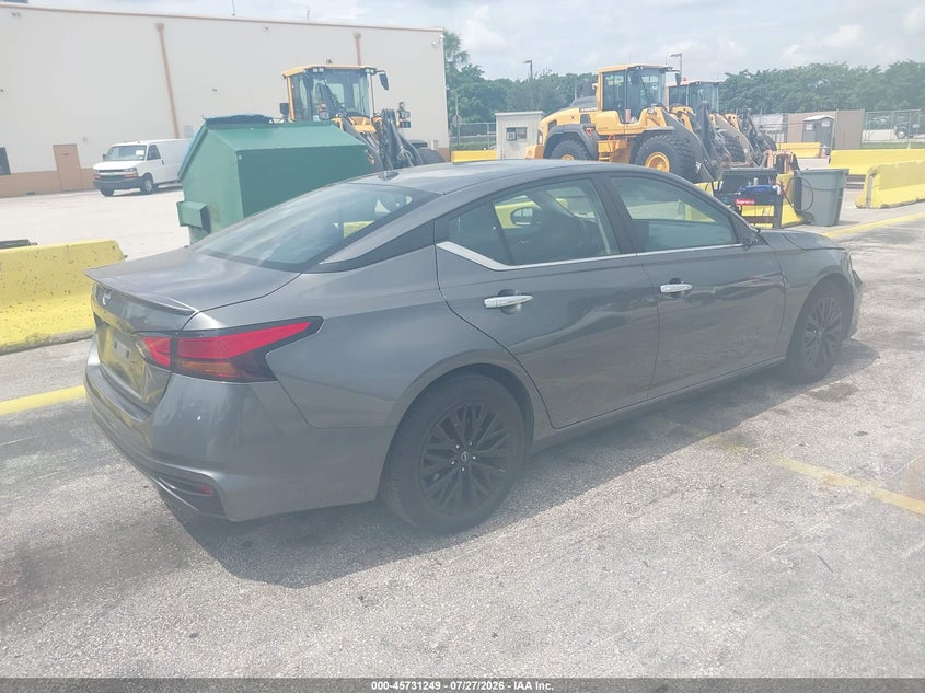 2025 Nissan Altima VIN 1N4BL4DV0SN362192 IAAI salvage auction — RIGHT SIDE, Enterprise Vehicles Clear Only (Florida), sold $13,200 on 2026-07-30 (photo 4)