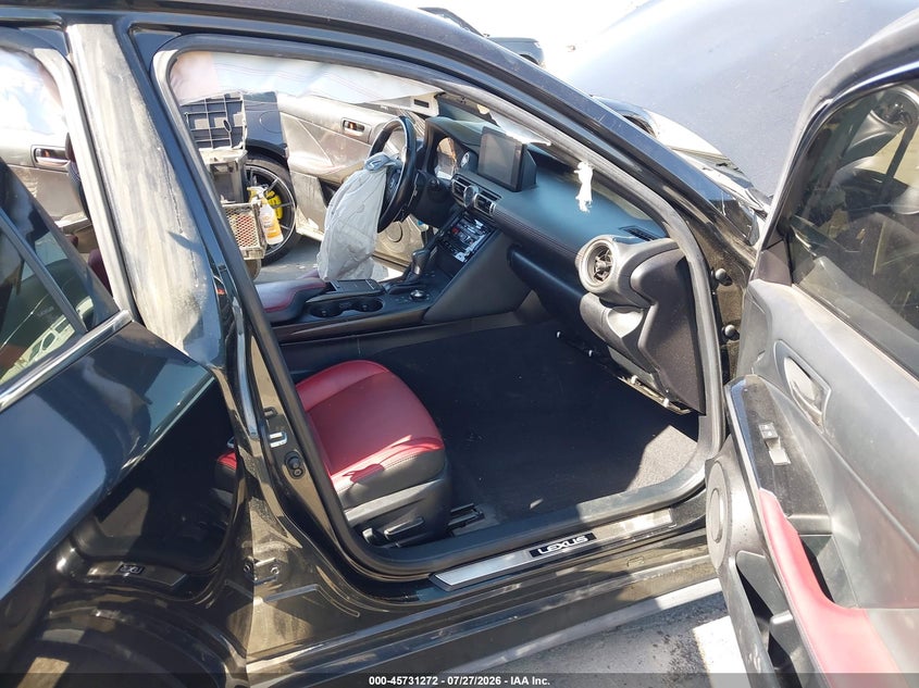 2021 Lexus Is VIN JTHCA1D22M5114858 IAAI salvage auction — RIGHT FRONT, Wait Title, sold $6,000 on 2026-09-04 (photo 5)
