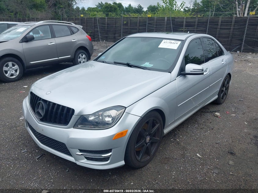 2014 Mercedes-benz C-klasse VIN WDDGF8AB2EG231854 IAAI salvage auction — RIGHT FRONT, Clear (Massachusetts), sold $2,100 on 2026-08-07 (photo 2)