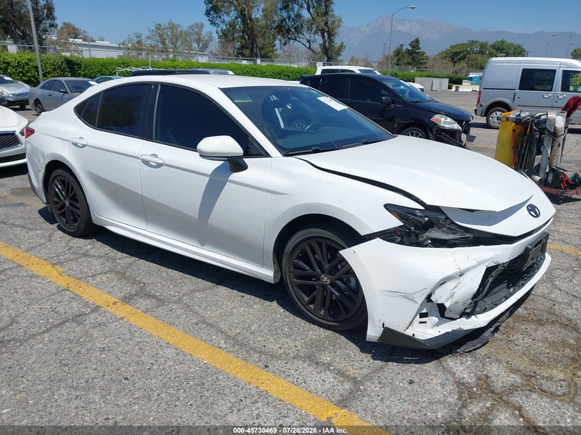 2025 Toyota Camry VIN 4T1DAACK4SU515110 — IAAI salvage auction photo