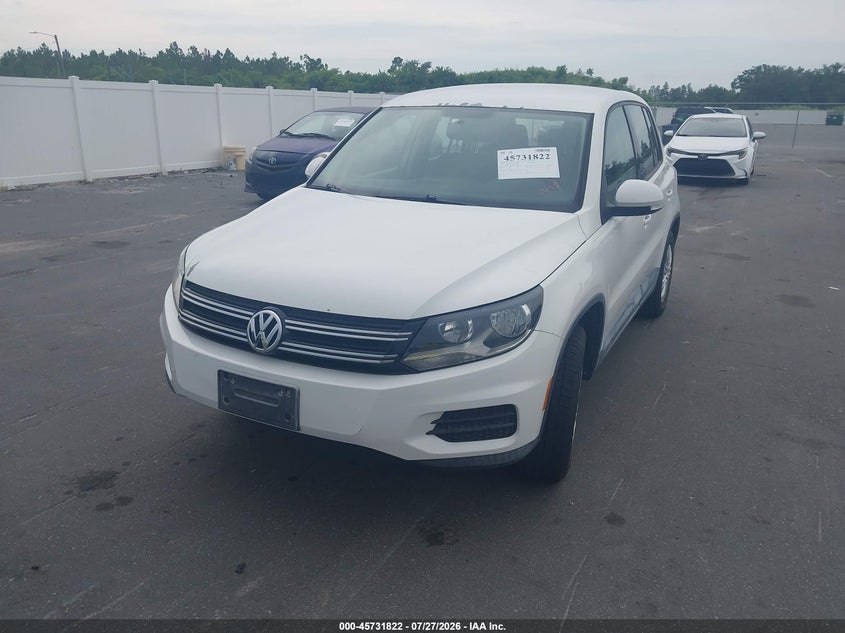 2013 Volkswagen Tiguan VIN WVGCV7AX8DW519668 IAAI salvage auction — NORMAL WEAR, Clear (South Carolina), sold $1,175 on 2026-08-03 (photo 2)