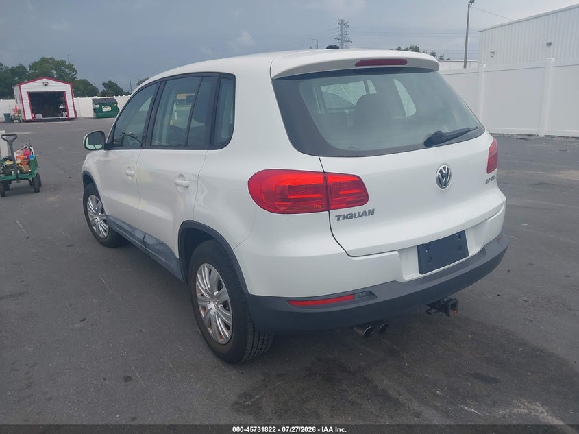 2013 Volkswagen Tiguan VIN WVGCV7AX8DW519668 IAAI salvage auction — NORMAL WEAR, Clear (South Carolina), sold $1,175 on 2026-08-03 (photo 3)