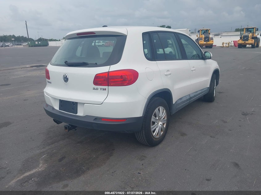 2013 Volkswagen Tiguan VIN WVGCV7AX8DW519668 IAAI salvage auction — NORMAL WEAR, Clear (South Carolina), sold $1,175 on 2026-08-03 (photo 4)