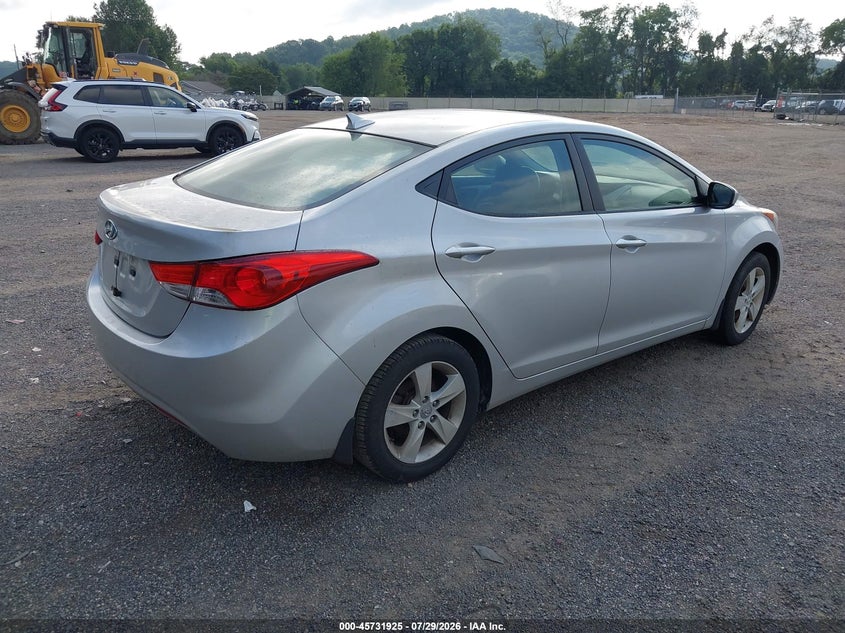 2013 Hyundai Elantra VIN KMHDH4AEXDU668149 IAAI salvage auction — NORMAL WEAR, Original (Ohio), sold $1,000 on 2026-08-01 (photo 4)