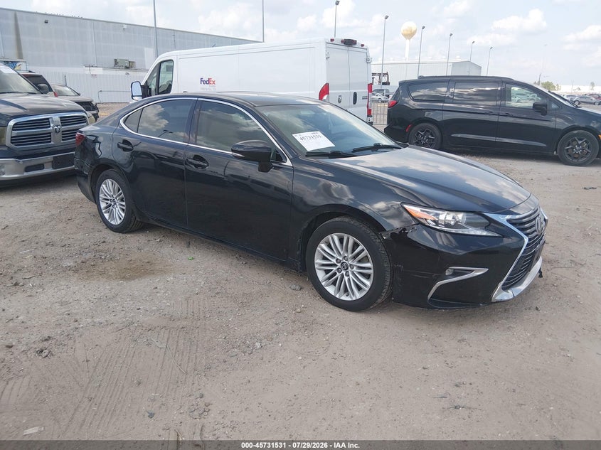 2016 Lexus ES VIN 58ABK1GGXGU004396 IAAI salvage auction — RIGHT FRONT, Salvage Title, sold $5,225 on 2026-09-03 (photo 1)
