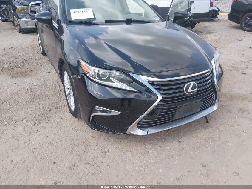 2016 Lexus ES VIN 58ABK1GGXGU004396 IAAI salvage auction — RIGHT FRONT, Salvage Title, sold $5,225 on 2026-09-03 (photo 6)