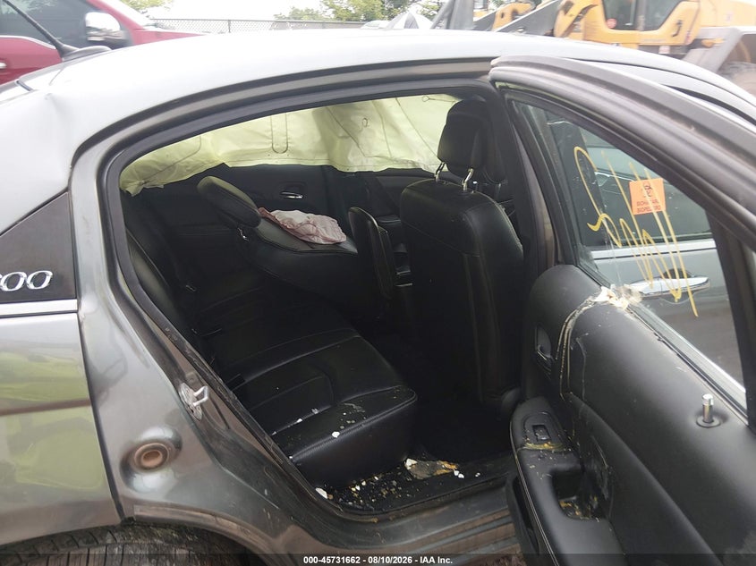 2013 Chrysler 200 VIN 1C3CCBCG3DN550301 IAAI salvage auction — LEFT SIDE, Wait Title, sold $25 on 2026-09-26 (photo 8)