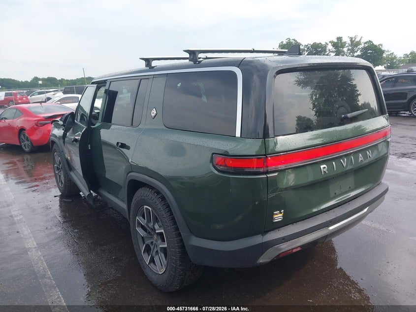 2022 Rivian R1s VIN 7PDSGABL7NN002431 IAAI salvage auction — FRONT END, Wait Title, sold $16,000 on 2026-09-17 (photo 3)