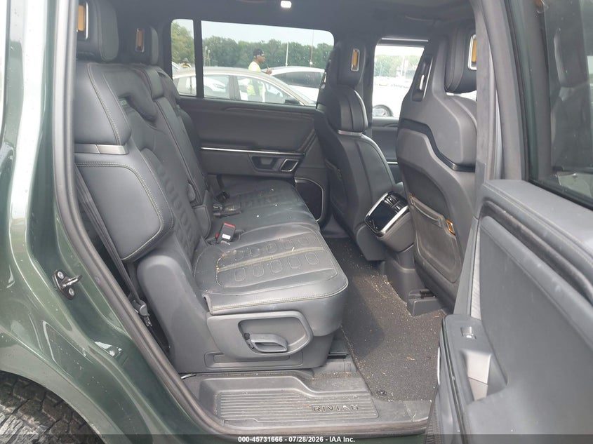 2022 Rivian R1s VIN 7PDSGABL7NN002431 IAAI salvage auction — FRONT END, Wait Title, sold $16,000 on 2026-09-17 (photo 8)