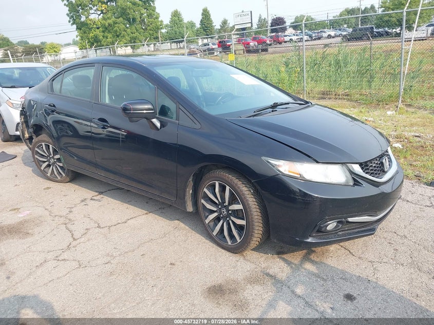 2015 Honda Civic VIN 19XFB2F94FE047702 IAAI salvage auction — RIGHT REAR, Clear (Michigan), sold $2,575 on 2026-08-29 (photo 1)
