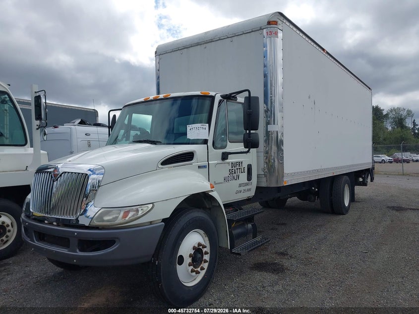 2013 International VIN 3HAMMAAL5DL188300 IAAI salvage auction — NORMAL WEAR, Salvage Title, sold $25 on 2026-09-02 (photo 2)