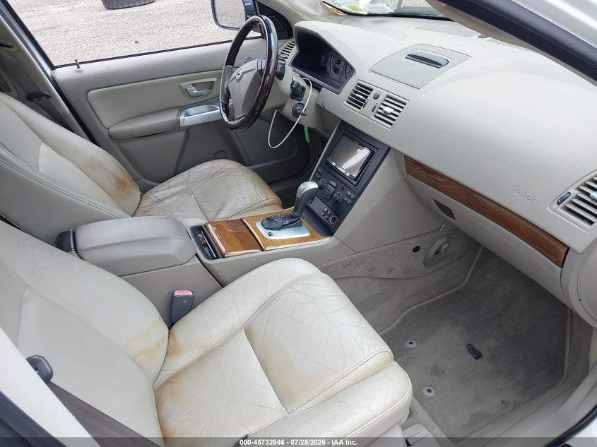2004 Volvo Xc90 VIN YV1CZ91H141118368 IAAI salvage auction — NORMAL WEAR, Clear (New York), sold $550 on 2026-08-04 (photo 5)