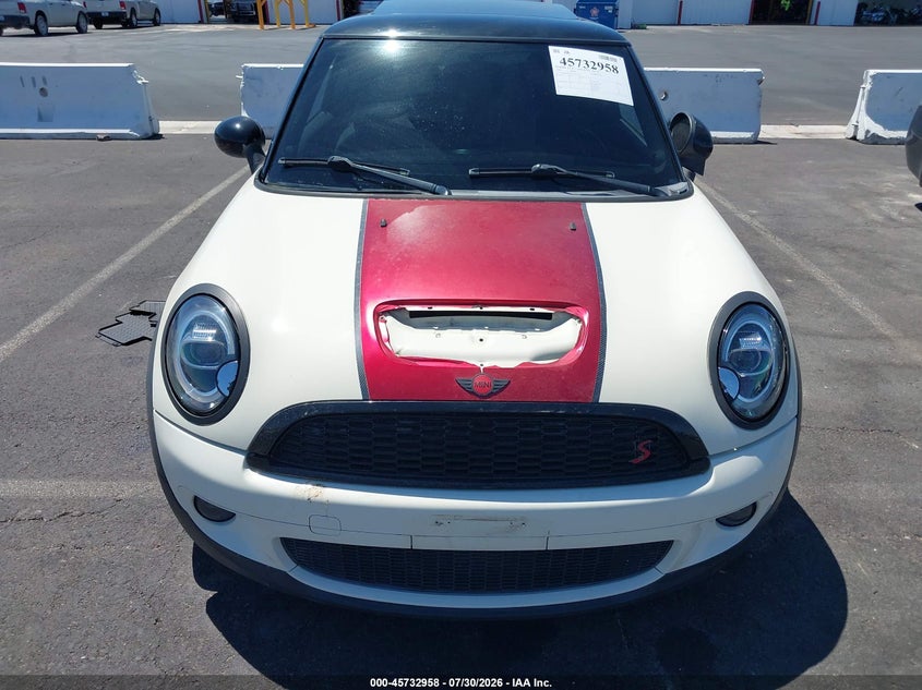 2010 Mini Cooper VIN WMWMF7C58ATZ71244 IAAI salvage auction — NORMAL WEAR, Clear (Arizona), sold $950 on 2026-08-14 (photo 6)