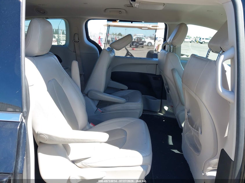 2018 Chrysler Pacifica VIN 2C4RC1L74JR253018 IAAI salvage auction — SIDE, Wait Title, sold $2,500 on 2026-08-19 (photo 8)