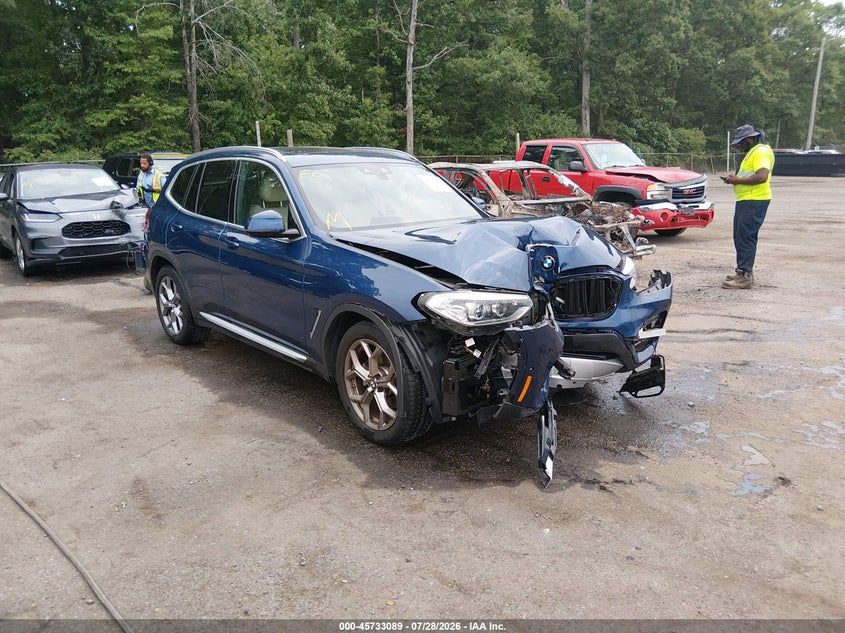 2021 BMW X3 VIN 5UXTS1C08M9E85242 — IAAI salvage auction photo