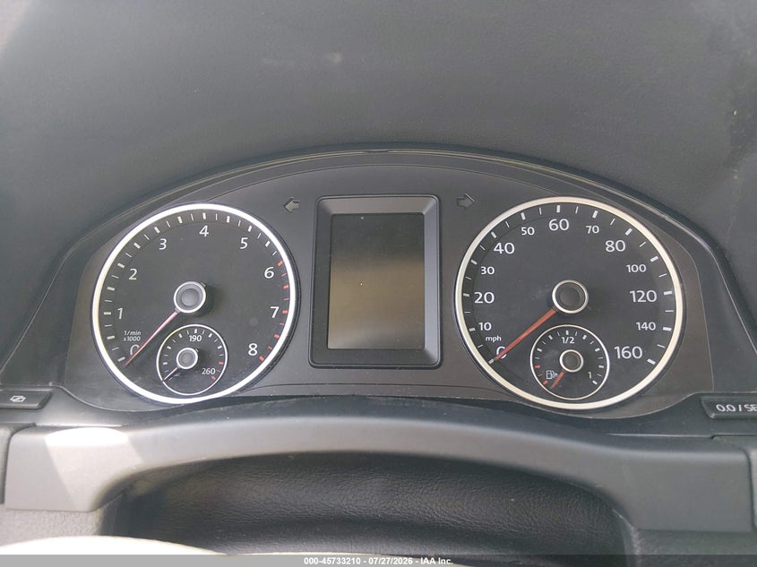 2011 Volkswagen Tiguan VIN WVGBV7AX5BW555231 IAAI salvage auction — NORMAL WEAR, Clear (Massachusetts), sold $300 on 2026-08-05 (photo 7)