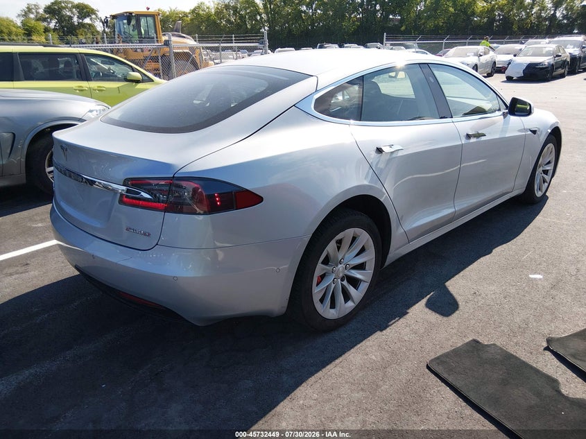 2016 Tesla Model s VIN 5YJSA1E43GF177774 IAAI salvage auction — SIDE, Salvage Title, sold $10,000 on 2026-08-27 (photo 4)