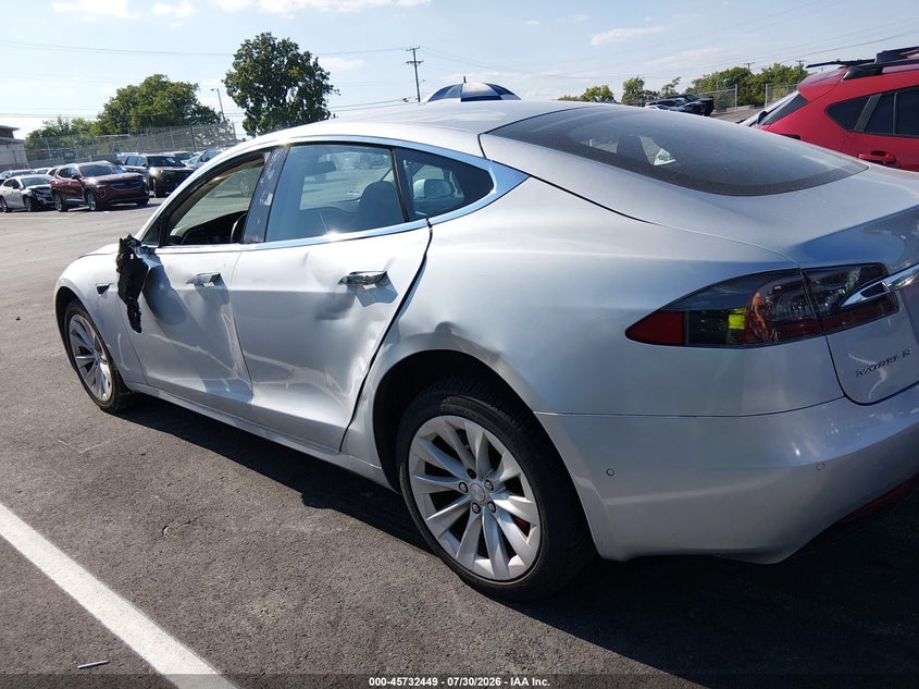 2016 Tesla Model s VIN 5YJSA1E43GF177774 IAAI salvage auction — SIDE, Salvage Title, sold $10,000 on 2026-08-27 (photo 6)