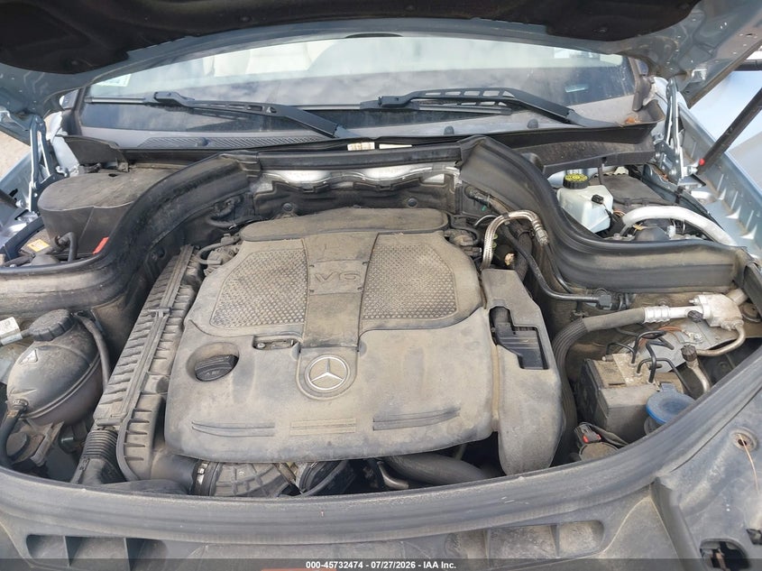 2015 Mercedes-benz Glk-klasse VIN WDCGG8JB8FG431379 IAAI salvage auction — NORMAL WEAR, Clear (Massachusetts), sold $3,550 on 2026-08-04 (photo 9)