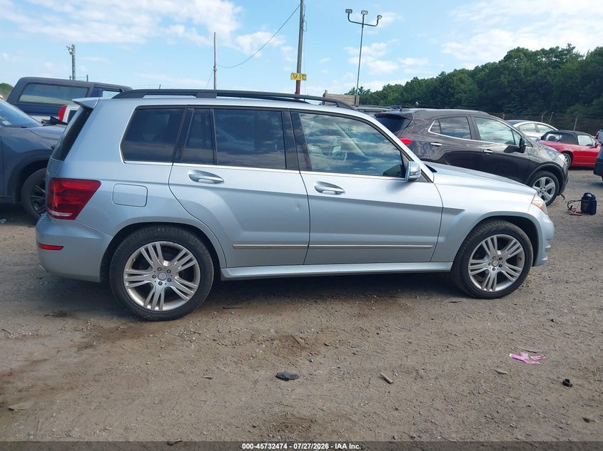 2015 Mercedes-benz Glk-klasse VIN WDCGG8JB8FG431379 IAAI salvage auction — NORMAL WEAR, Clear (Massachusetts), sold $3,550 on 2026-08-04 (photo 5)