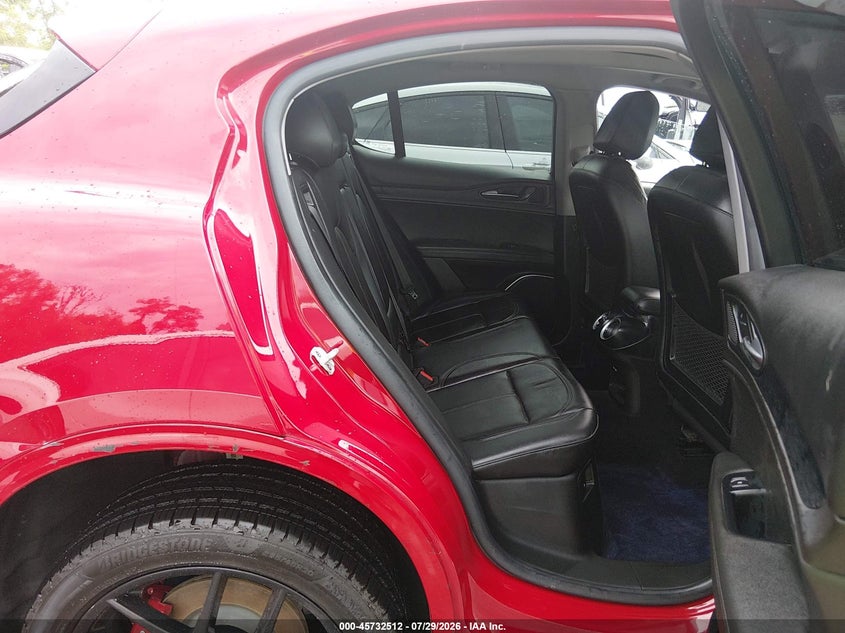 2020 Alfa romeo Stelvio VIN ZASPAKAN8L7C74356 IAAI salvage auction — SIDE, Salvage (Kansas), sold $2,350 on 2026-09-02 (photo 8)