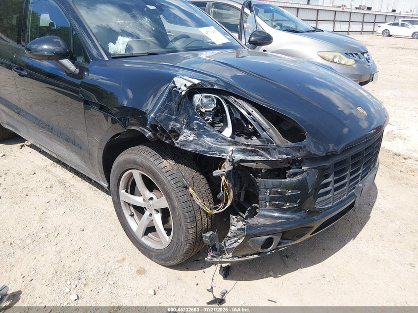 2018 Porsche Macan VIN WP1AA2A59JLB09191 IAAI salvage auction — RIGHT FRONT, Salvage Title, sold $6,800 on 2026-08-23 (photo 6)