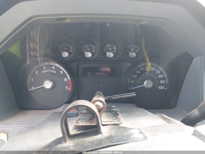 2013 Ford F350 VIN 1FT8W3B65DEA52222 IAAI salvage auction — NORMAL WEAR, Clear (Virginia), sold $24,000 on 2026-09-08 (photo 5)