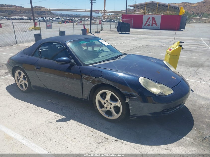 2000 Porsche 911 VIN WP0CA2998YS652937 — IAAI salvage auction photo