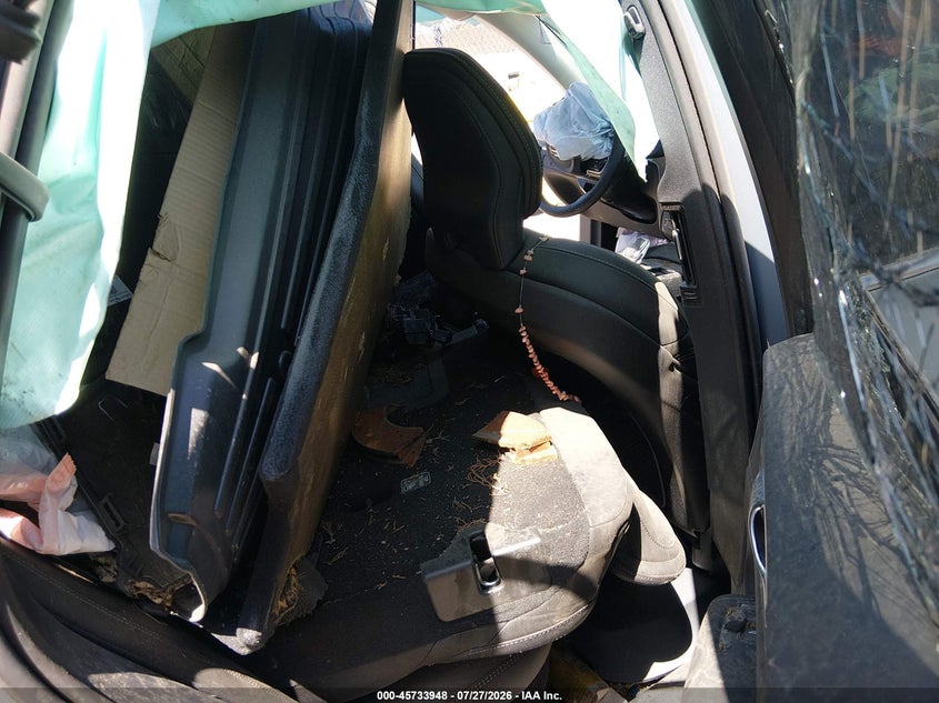 2023 Volvo Xc60 VIN YV4L12RA5P1368063 IAAI salvage auction — REAR END, Salvage Title, sold $1,725 on 2026-08-17 (photo 8)
