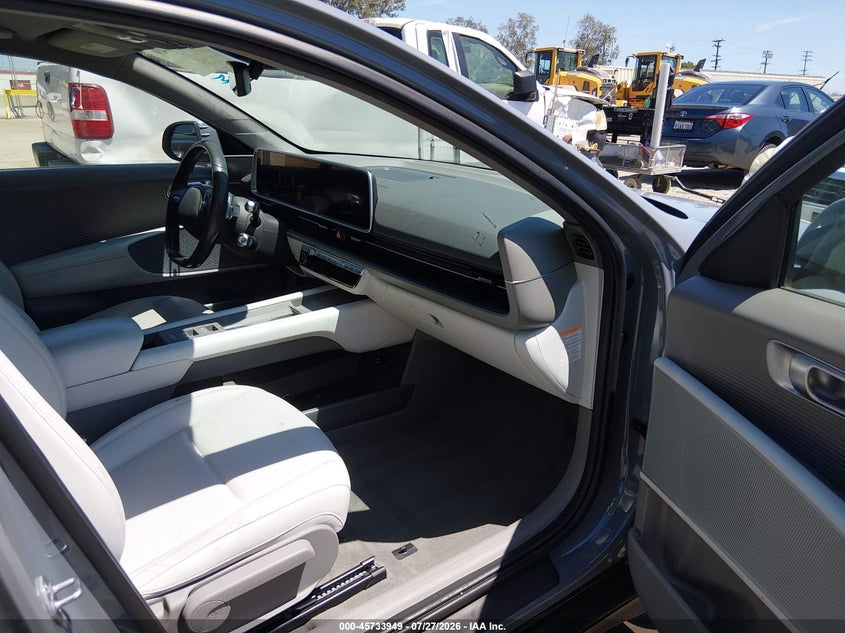 2023 Hyundai Ioniq 6 VIN KMHM34AA8PA049003 IAAI salvage auction — REAR END, Wait Title, sold $25 on 2026-09-14 (photo 5)