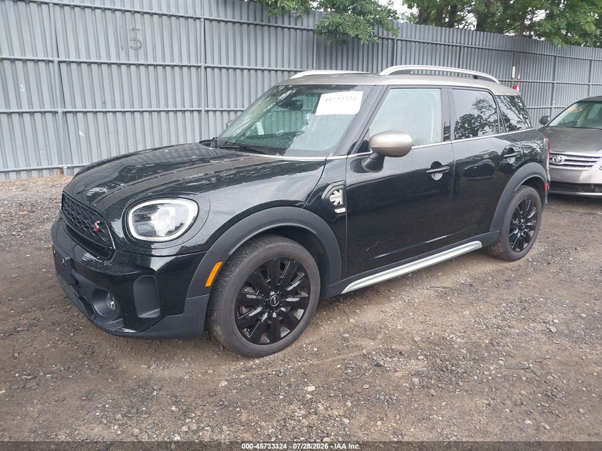 2024 Mini Countryman VIN WMZ83BR0XR3S16233 IAAI salvage auction — WATER/FLOOD, Wait Title, sold $14,750 on 2026-09-09 (photo 2)