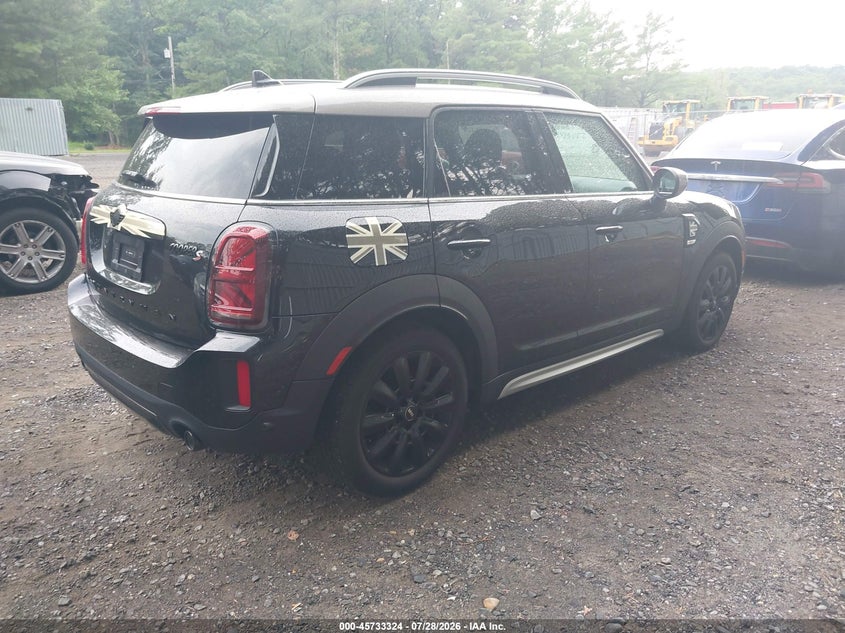 2024 Mini Countryman VIN WMZ83BR0XR3S16233 IAAI salvage auction — WATER/FLOOD, Wait Title, sold $14,750 on 2026-09-09 (photo 4)