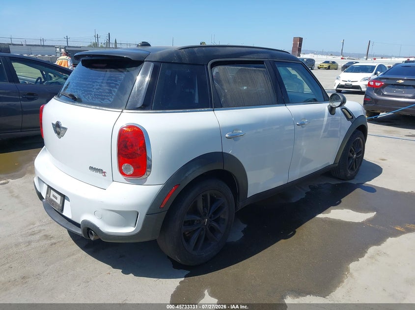 2012 Mini VIN WMWZC3C53CWM27940 IAAI salvage auction — LEFT SIDE, Salvage (California), sold $1,000 on 2026-08-05 (photo 4)