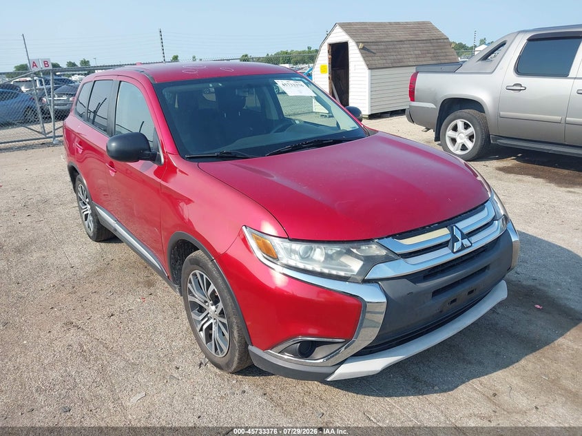 2018 Mitsubishi Outlander VIN JA4AD2A30JZ032838 IAAI salvage auction — LEFT & RIGHT, Salvage Title, sold $1,000 on 2026-10-01 (photo 1)