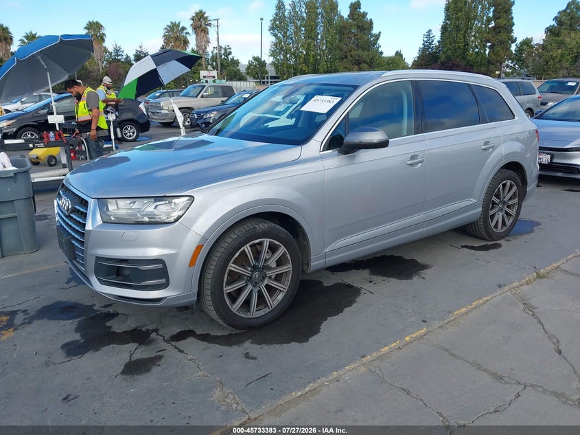 2017 Audi Q7 VIN WA1LAAF79HD001439 IAAI salvage auction — NORMAL WEAR, Wait Title, sold $7,300 on 2026-09-04 (photo 2)