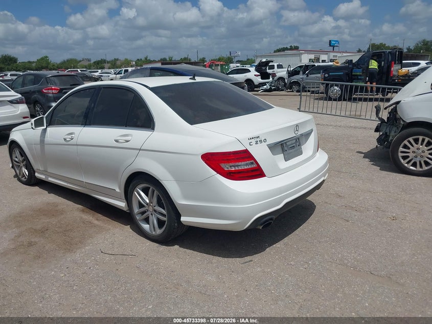 2013 Mercedes-benz C-klasse VIN WDDGF4HB0DA864322 IAAI salvage auction — NORMAL WEAR, Original (Texas), sold $25 on 2026-08-05 (photo 3)