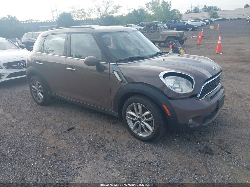2014 Mini Countryman VIN WMWZC5C50EWP38854 IAAI salvage auction — NORMAL WEAR, Clear (New York), sold $425 on 2026-08-04 (photo 1)