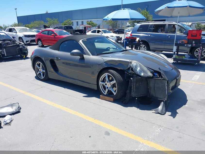 2013 Porsche Boxster VIN WP0CA2A85DS112538 — IAAI salvage auction photo
