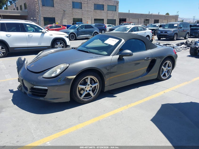 2013 Porsche Boxster VIN WP0CA2A85DS112538 IAAI salvage auction — RIGHT FRONT, Wait Title, sold $8,500 on 2026-08-23 (photo 2)
