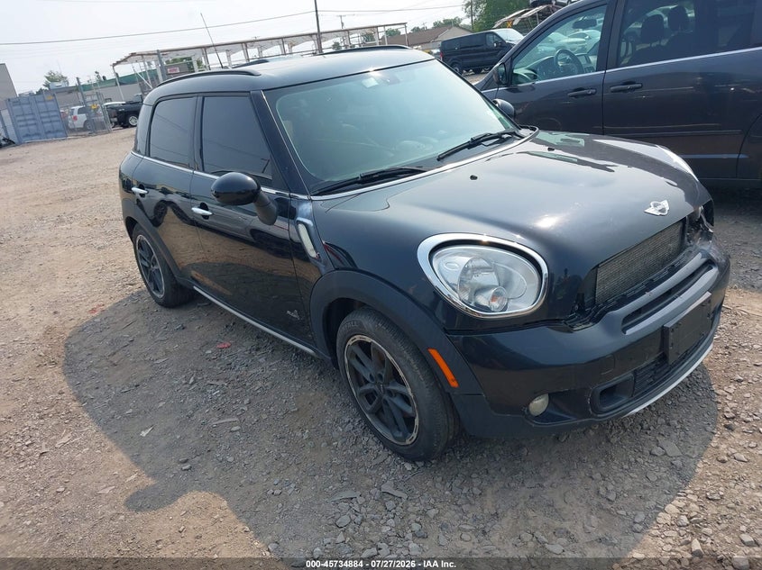 2015 Mini Countryman VIN WMWZC5C58FWP46119 IAAI salvage auction — NORMAL WEAR, Clear (New York), sold $425 on 2026-08-26 (photo 1)