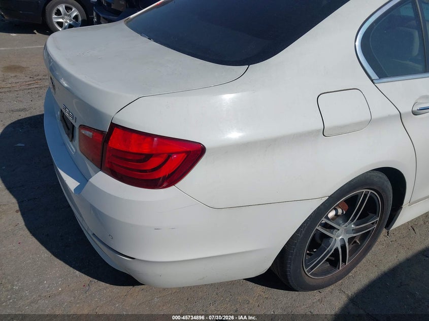 2012 BMW 5 series VIN WBAXG5C50CDX02523 IAAI salvage auction — NORMAL WEAR, Clear-Dealer Only (North Carolina), sold $975 on 2026-08-23 (photo 6)
