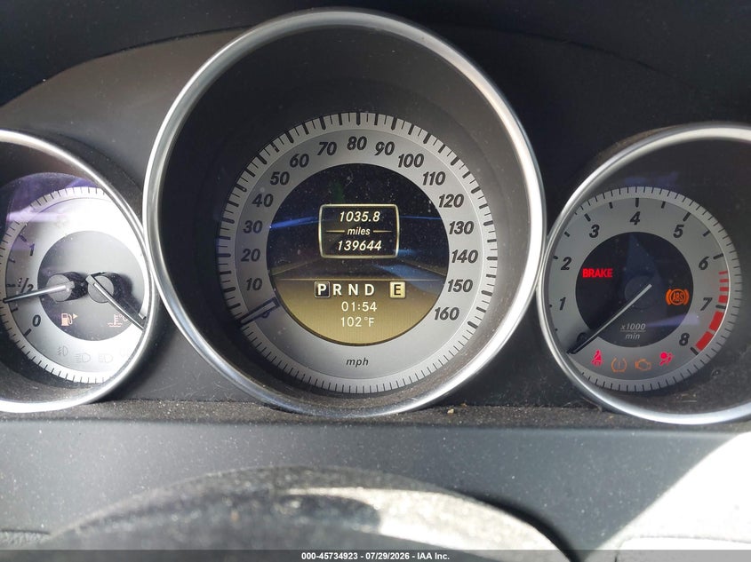 2012 Mercedes-benz C-klasse VIN WDDGF4HB5CR213316 IAAI salvage auction — NORMAL WEAR, Clear (Florida), sold $825 on 2026-08-18 (photo 7)