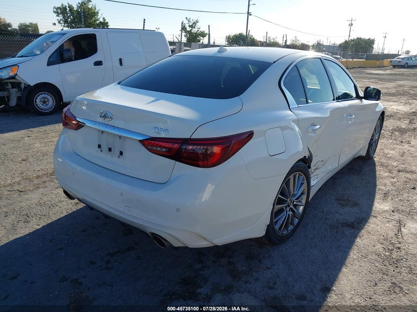 2022 Infiniti Q50 VIN JN1EV7BP9NM310418 IAAI salvage auction — RIGHT SIDE, Wait Title, sold $7,025 on 2026-08-20 (photo 4)
